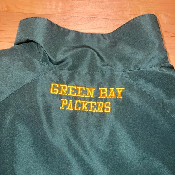 🟢⭐️🏈EUC Windbreaker | Embroidered | Official NFL Green Bay Packers | Men’s XL - Picture 8 of 9
